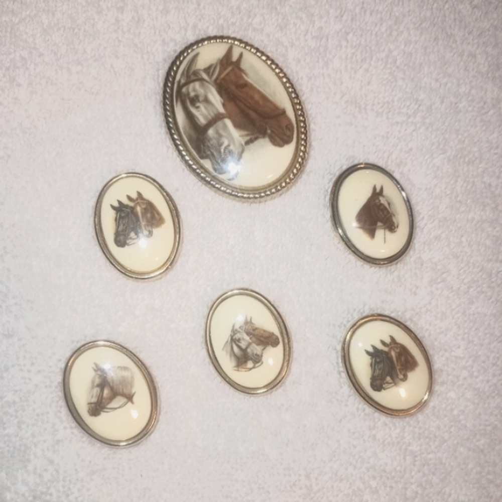 Vintage Detailed Horse Button Covers, Accessories